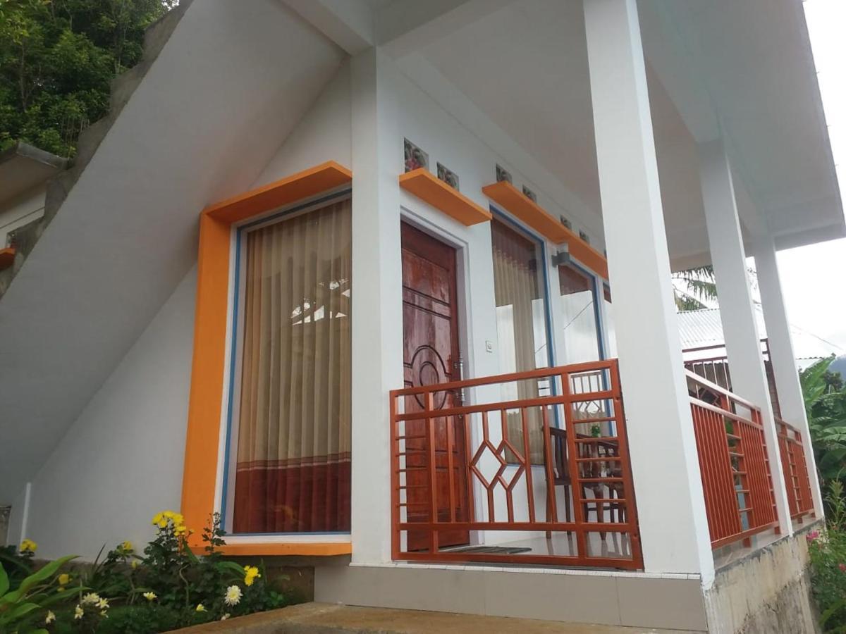 Bintang Bungalow Tour & Travel Келімуту Екстер'єр фото