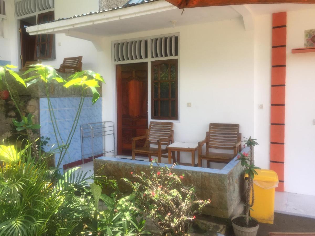 Bintang Bungalow Tour & Travel Келімуту Екстер'єр фото